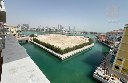 Apartment - 1 Bedroom - 2 Bathrooms for rent in Carnaval - Qanat Quartier - The Pearl Island - Doha