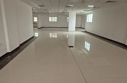 بناية كاملة - استوديو - 8 حمامات للايجار في D-Rind Office Building - الطريق الدائري الرابع - الطريق الدائري الرابع - الدوحة