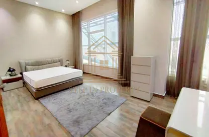 دوبلكس - غرفة نوم - 2 حمامات للايجار في شارع انس - فريج بن محمود الشمالي - فريج بن محمود - الدوحة