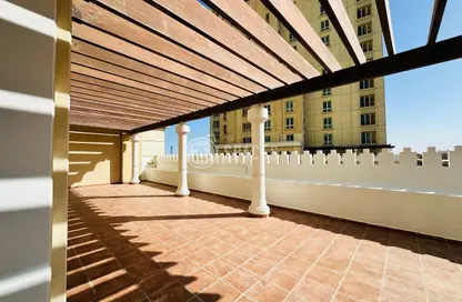 Apartment - 1 Bedroom - 2 Bathrooms for rent in Viva West - Viva Bahriyah - The Pearl Island - Doha