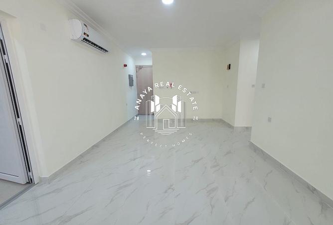 55828873 - Property Main Image