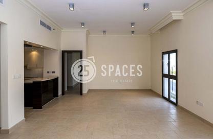 Apartment - 3 Bedrooms - 4 Bathrooms for rent in Carnaval - Qanat Quartier - The Pearl Island - Doha Apartment - 3 Bedrooms - 4 Bathrooms for rent in Carnaval - Qanat Quartier - The Pearl Island - Doha