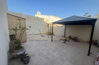 Apartment - 2 Bedrooms - 1 Bathroom for rent in Al Dafna - Al Dafna - Doha