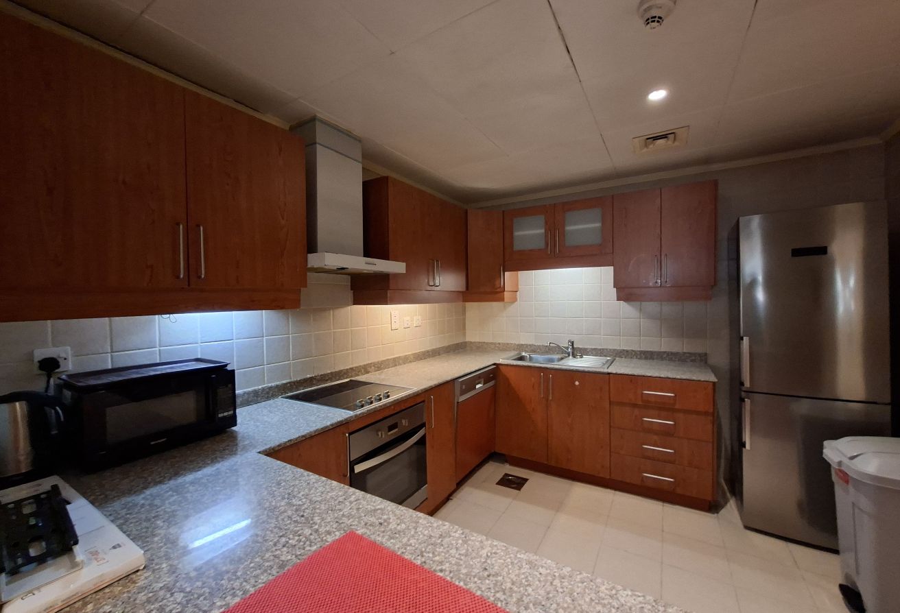Prime 1BHK for Rent in Porto Arabia, The Pearl thumbnail 7