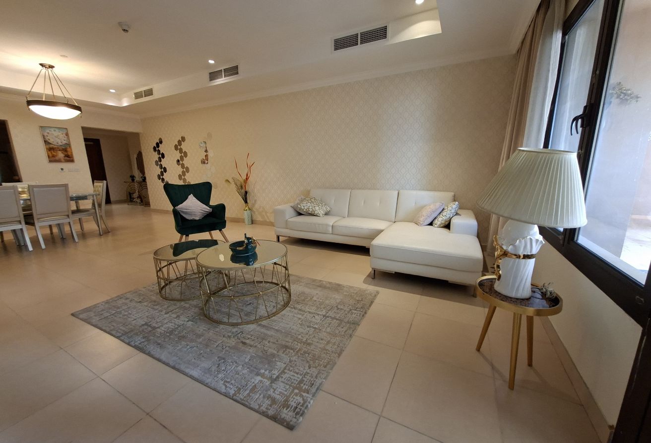 Prime 1BHK for Rent in Porto Arabia, The Pearl thumbnail 4