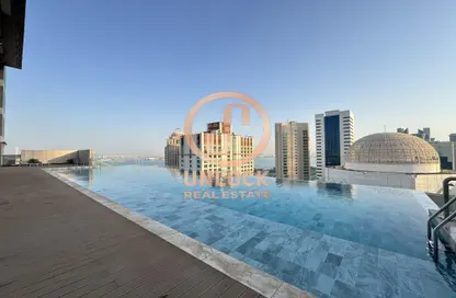 شقة - 2 غرف نوم - 4 حمامات للايجار في برج وست باي - الخليج الجنوبي - الخليج الغربي - الدوحة