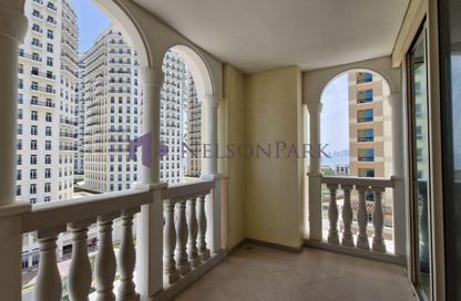 Apartment - 2 Bedrooms - 3 Bathrooms for sale in Viva West - Viva Bahriyah - The Pearl Island - Doha