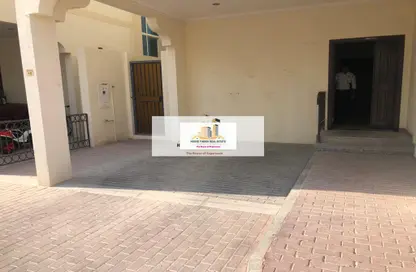 مجمع سكني - 3 غرف نوم - 4 حمامات للايجار في مجمع العين 3 - مجمع العين - عين خالد - الدوحة