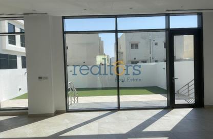 Villa - 6 Bedrooms - 7 Bathrooms for rent in Izghawa - Izghawa - Doha