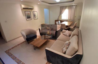 Apartment - 2 Bedrooms - 3 Bathrooms for rent in Al Sadd Road - Al Sadd - Doha