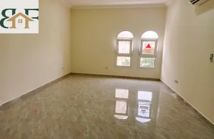 Apartment - 2 Bedrooms - 2 Bathrooms for rent in Al Muntazah Street - Al Muntazah - Doha