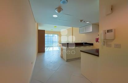 Apartment - Studio - 1 Bathroom for rent in Tower 2 - Viva Bahriyah - The Pearl Island - Doha