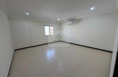 Apartment - 3 Bedrooms - 3 Bathrooms for rent in Al Muntazah Street - Al Muntazah - Doha