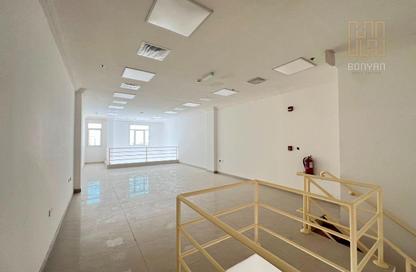 Retail - Studio - 1 Bathroom for rent in Bin Omran 46 - Fereej Bin Omran - Doha