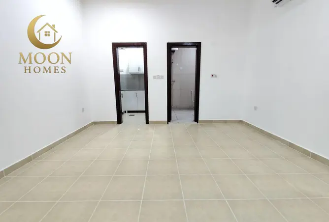 63701398 - Property Image 2