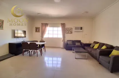Apartment - 2 Bedrooms - 2 Bathrooms for rent in Al Mansoura - Al Mansoura - Doha
