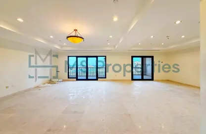 Apartment - 2 Bedrooms - 3 Bathrooms for rent in East Porto Drive - Porto Arabia - The Pearl Island - Doha Apartment - 2 Bedrooms - 3 Bathrooms for rent in East Porto Drive - Porto Arabia - The Pearl Island - Doha
