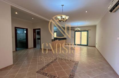Compound - 5 - 5 for rent in Al Thumama - Al Thumama - Doha