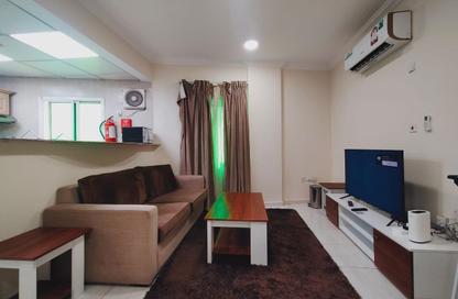 Apartment - 1 Bedroom - 1 Bathroom for rent in Umm Ghwailina Comm - Umm Ghuwalina - Umm Ghuwailina - Doha Apartment - 1 Bedroom - 1 Bathroom for rent in Umm Ghwailina Comm - Umm Ghuwalina - Umm Ghuwailina - Doha