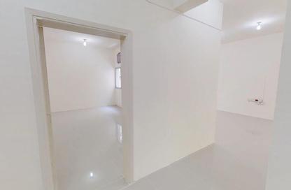 Apartment - 3 Bedrooms - 2 Bathrooms for rent in EB16 - Doha Al Jadeed - Doha