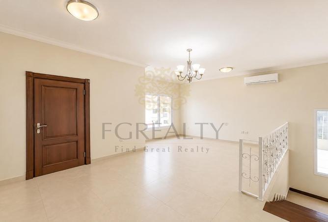 58201755 - Property Main Image