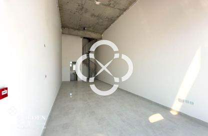 Shop - Studio for rent in Industrial Area 2 - Industrial Area - Industrial Area - Doha