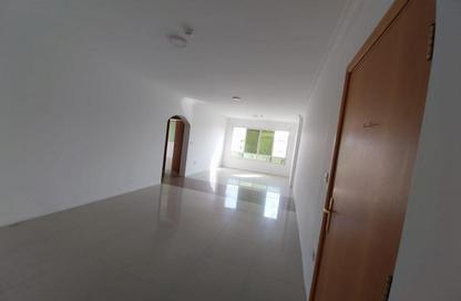 Apartment - 2 Bedrooms - 3 Bathrooms for rent in Al Mansoura - Al Mansoura - Doha