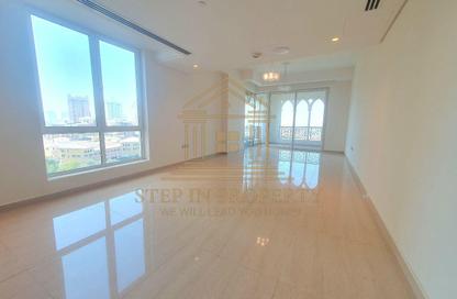 Apartment - 1 Bedroom - 2 Bathrooms for rent in Viva West - Viva Bahriyah - The Pearl Island - Doha