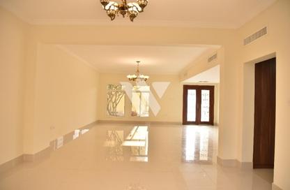 Villa - 4 Bedrooms - 5 Bathrooms for rent in Souk Al gharaffa - Al Gharrafa - Doha Villa - 4 Bedrooms - 5 Bathrooms for rent in Souk Al gharaffa - Al Gharrafa - Doha
