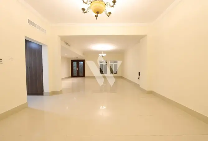 60949308 - Property Image 2