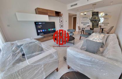Apartment - 2 Bedrooms - 3 Bathrooms for rent in Lusail Marina Heights - Marina District - Lusail