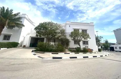 فيلا - 4 غرف نوم - 5 حمامات للايجار في السودان - السودان - الدوحة