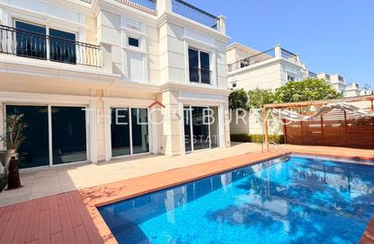 Villa - 6 Bedrooms - 6 Bathrooms for rent in Floresta Gardens - Floresta Gardens - The Pearl Island - Doha