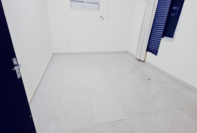 1005497 - Property Image 3