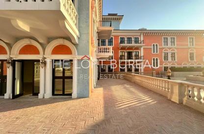 Apartment - 3 - 4 for rent in Teatro - Qanat Quartier - The Pearl Island - Doha