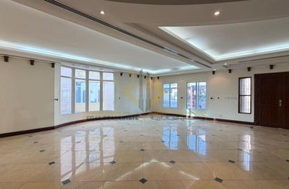 Apartment - 5 Bedrooms - 7 Bathrooms for rent in West Bay Lagoon Villas - West Bay Lagoon - West Bay Lagoon - Doha