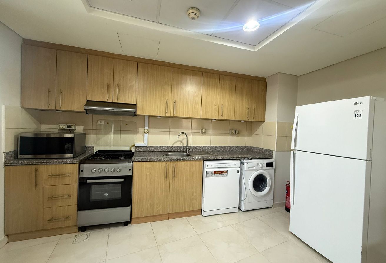 3bhk furnished in foxhill north only in 9000 exclu thumbnail 4