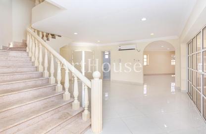 Villa - 3 Bedrooms - 5 Bathrooms for rent in New Salata - Salata - Doha