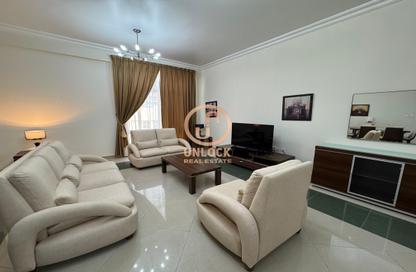 Apartment - 1 Bedroom - 2 Bathrooms for rent in Musheireb Tower - Musheireb - Musheireb - Doha