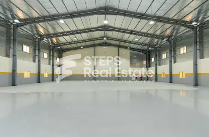Warehouse - Studio - 1 Bathroom for rent in East Industrial Street - Birkat Al Awamer - Al Wakra