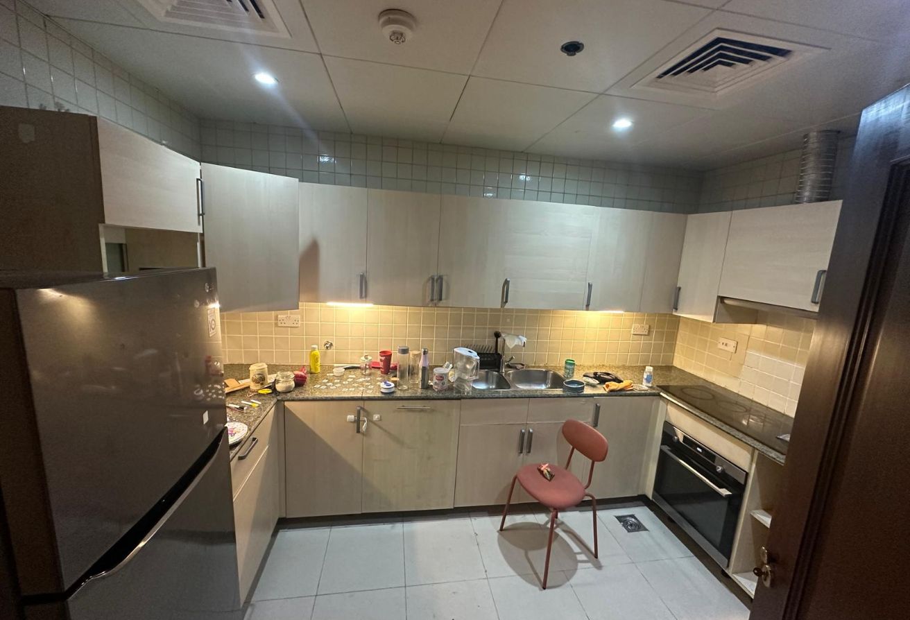 Spacious 2BHK+Maid | 226 SQM | 2.2M | Porto Arabia thumbnail 9