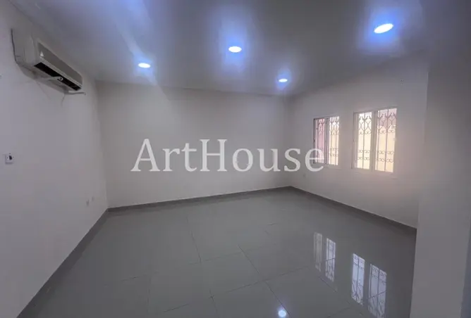 63975764 - Property Image 3