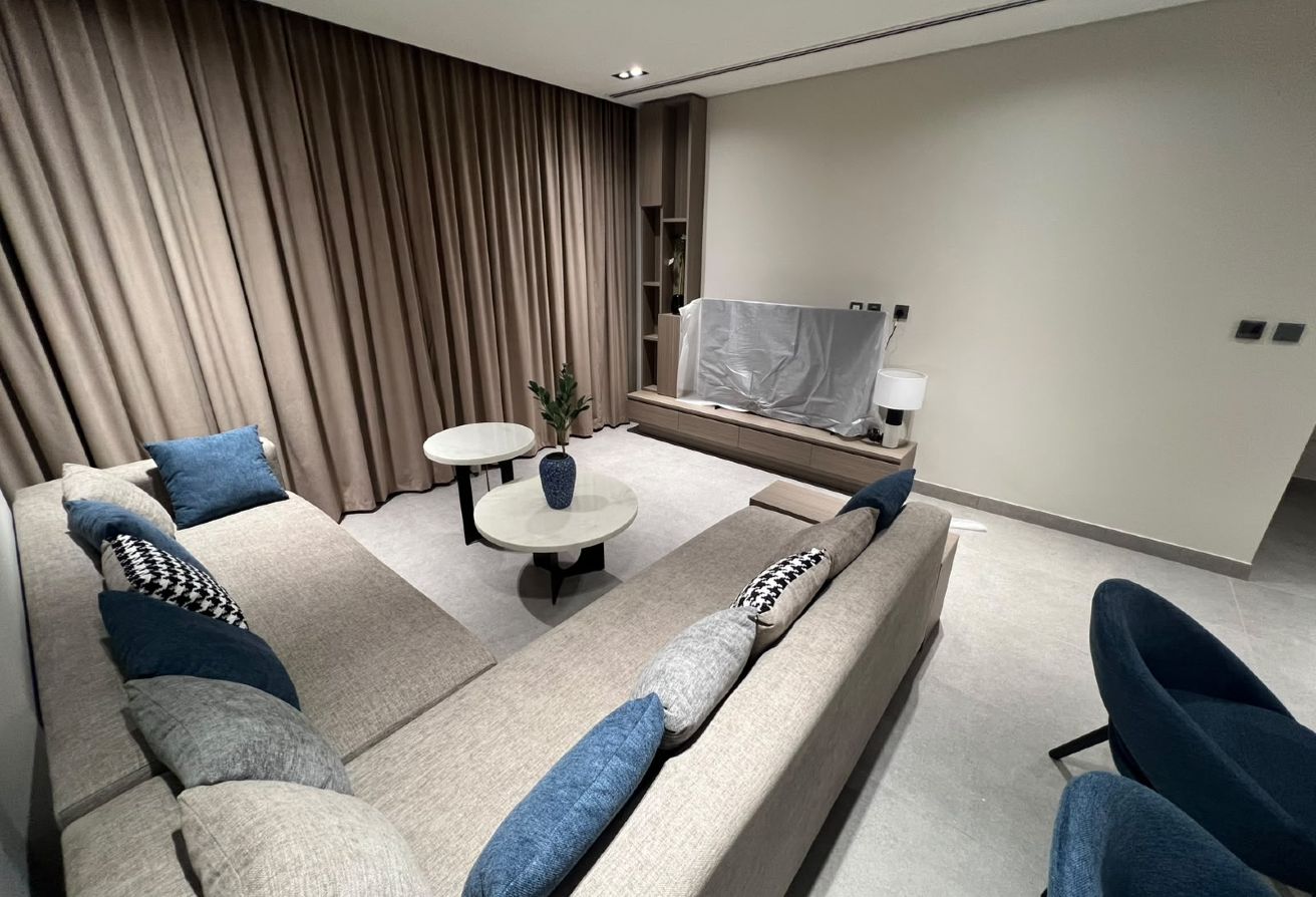 Luxurious One BHK Fully Furnished|With Balcony| thumbnail 5