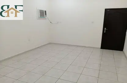 Apartment - 3 Bedrooms - 3 Bathrooms for rent in Madinat Khalifa South - Madinat Khalifa - Doha