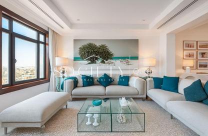Townhouse - 1 Bedroom - 2 Bathrooms for sale in West Porto Drive - Porto Arabia - The Pearl Island - Doha