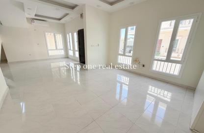Compound - 5 Bedrooms - 6 Bathrooms for rent in Al Ebb - Al Kheesa - Umm Salal Mohammed