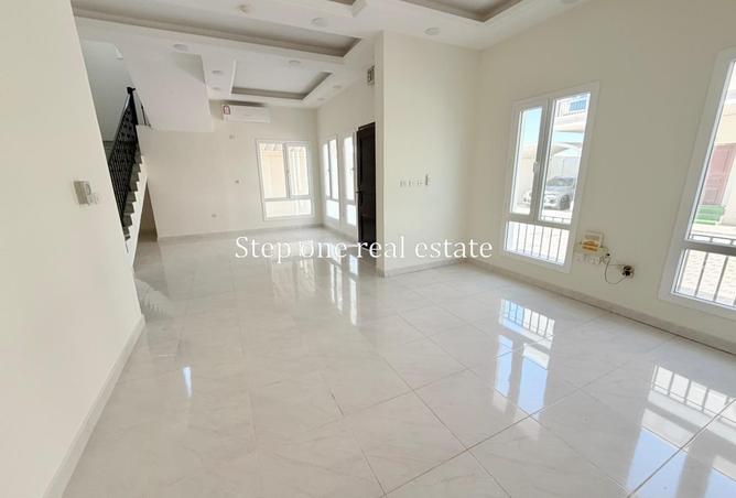 55875681 - Property Image 3