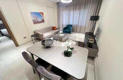 Apartment - 1 Bedroom - 2 Bathrooms for rent in West Walk - Al Waab - Doha