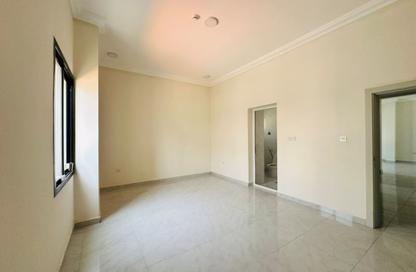 Apartment - 2 - 3 for rent in Fereej Kulaib - Doha