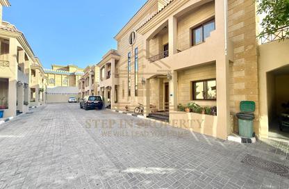 مجمع سكني - 4 غرف نوم - 4 حمامات للايجار في شارع النعيجة - النعيجة - الدوحة